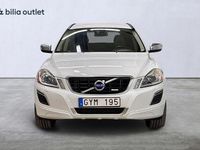 Begagnad Volvo XC60 R-Design 163 HK (119 kW) 2012 Vit SUV