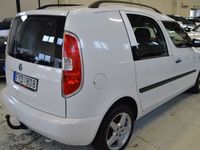 begagnad Skoda Roomster Praktik1,2 Drag Motorvärmare 2008, Transportbil