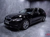 Begagnad BMW 330e Sport Line 184 HK (135 kW) 2021 Svart Kombi
