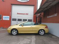 begagnad Peugeot 307 CC. Automat endast 11700 Mil. Ny servad.