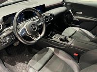 begagnad Mercedes A180 A180 Benz A7G-DCT AMG Sport 2021, Kombi