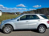 Begagnad Mercedes ML320 225 HK (165 kW) 2008 Silver SUV