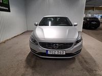 Begagnad Volvo S60 Momentum 150 HK (110 kW) 2016 Silver Sedan