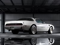 Begagnad Pontiac Trans Am 211 HK (155 kW) 1980 Vit Sportkupé