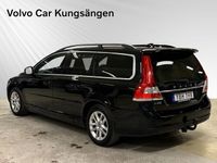 begagnad Volvo V70 D3 Classic Momentum Läder Drag VOC Lane Assist