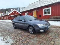 Begagnad Ford Mondeo 145 HK (106 kW) 2004 Halvkombi