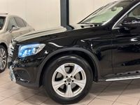 begagnad Mercedes GLC220 d 4MATIC 9G-Tronic 170hk | Panorama