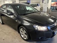 begagnad Chevrolet Cruze Halvkombi 1.7 TD VCDi 1 ägare välservad