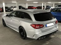 begagnad Mercedes C63 AMG AMG Kombi Svensksåld Panorama Skalstolar