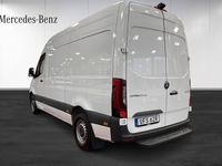 begagnad Mercedes Sprinter 317 CDI RWD Skåpbil 2023 Vit