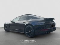 Ny Porsche Panamera 4 471 HK (346 kW) 2025 Svart Sedan