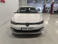 Begagnad VW Golf VIII 150 HK (110 kW) 2022 Vit Kombi