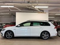 Begagnad VW Golf VII GT 150 HK (110 kW) 2018 Vit Kombi