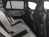 begagnad BMW M3 Competition Touring M xDrive / Frozen Pure Grey / Skalstolar / Laser