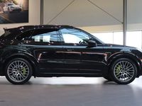 begagnad Porsche Cayenne E-Hybrid