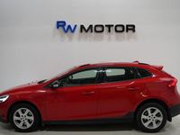 Begagnad Volvo V40 CC 152 HK (111 kW) 2019 Röd Kombi