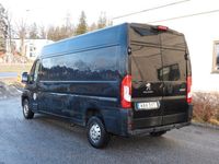 begagnad Peugeot Boxer Van 335 2.0 BlueHDi Euro 6 L3 H2 MOMSBIL