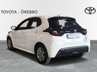 begagnad Toyota Yaris Hybrid YarisActive komfortpaket