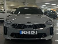 begagnad Kia Stinger GT 3.3 V6 AWD 370hk | 360° | Ferrita | H/K |