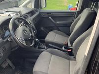 begagnad VW Caddy Maxi 1.6 TDI BlueMotion Euro 5