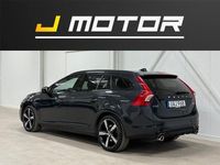 Begagnad Volvo V60 R-Design 150 HK (110 kW) 2018 Grå Kombi