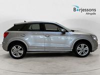 Begagnad Audi Q2 Advanced Plus 151 HK (111 kW) 2023 Silver SUV