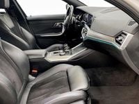 Begagnad BMW 330 M Sport 184 HK (135 kW) 2021 Vit Kombi