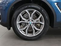 begagnad BMW X3 xDrive20d Model xLine Drag Rattvärme Serviceavtal 2021, SUV