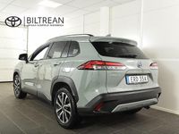 Begagnad Toyota Corolla Cross Style 197 HK (144 kW) 2023 Grön SUV