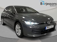 Begagnad VW Golf VIII Life 151 HK (111 kW) 2024 Grå Halvkombi