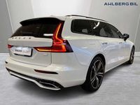 begagnad Volvo V60 Recharge T8 R-Design, Teknikpaket, Motorstolspaket, Förarstöd, Dragkrok Halvauto