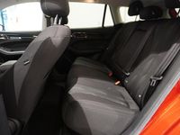 Begagnad MG MG5 EV Comfort 130 kW (177 HK) 2022 Röd Kombi