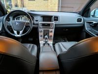 begagnad Volvo V60 D6 Plug-in Hybrid AWD Classic Summum 2018