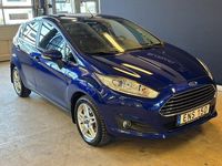 Begagnad Ford Fiesta Titanium 80 HK (58 kW) 2015 Blå Halvkombi