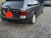 Begagnad BMW 325 2007 Mörkgrå Kombi