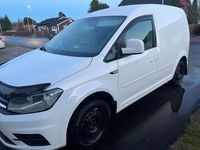 Begagnad VW Caddy 102 HK (75 kW) 2016 Minibuss