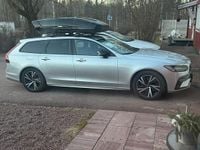 Begagnad Volvo V90 350 HK (257 kW) 2022 Kombi