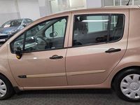 Begagnad Renault Modus 112 HK (82 kW) 2005 Ljusbrun Minibuss