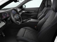 Ny BMW 530e M Sport 2026 Vit Kombi