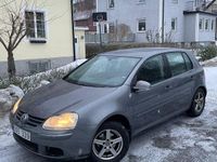 Begagnad VW Golf VI 102 HK (75 kW) 2008 Halvkombi