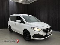 Begagnad Mercedes T180 Style 131 HK (96 kW) 2023 Vit Minibuss