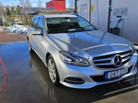 begagnad Mercedes E220 T BlueTEC 4MATIC 7G-Tronic Avantgarde Eu