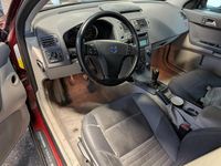 Begagnad Volvo V50 Kinetic 109 HK (80 kW) 2007 Röd Kombi