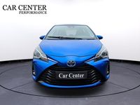 begagnad Toyota Yaris Hybrid e-CVT 101hk Backkamera Nyservad MOMS