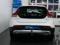 begagnad Volvo V40 CC D2 Momentum M-värme Nybes Nyserv VoC 2015, Kombi