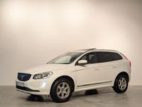 Begagnad Volvo XC60 Summum 190 HK (139 kW) 2016 Vit SUV