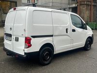 Begagnad Nissan NV200 90 HK (66 kW) 2015 Vit Minibuss