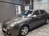 begagnad Alfa Romeo Alfa 6 940 Giulietta 1.4 TB 16V Distinctive Euro2014, Halvkombi