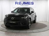 Begagnad Volvo XC40 Core 175 kW (238 HK) 2022 Svart SUV