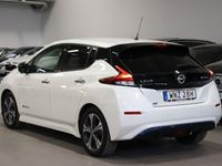 begagnad Nissan Leaf 40kWh Keyless B-KAMERA 360° GPS HALVSKINN 2019, Halvkombi